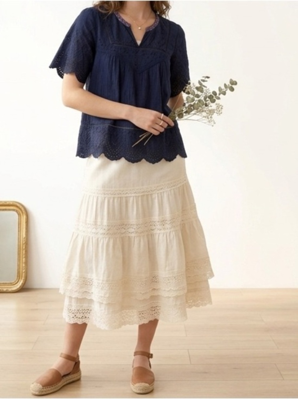 3/$30 Knox Rose Navy Eyelet Short Sleeve Bohemian Top Size Extra Small